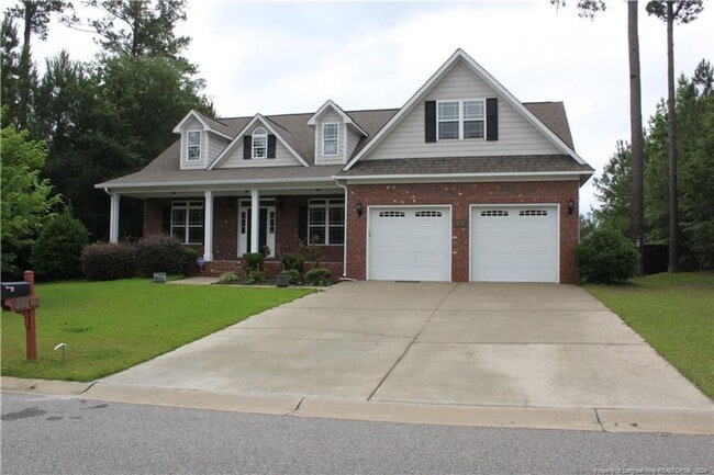 Call/text 9108861306 for Showing - Call/text 9108861306 for Showing House
