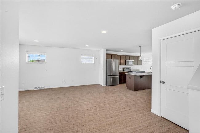 Photo - 1045 Range Trail