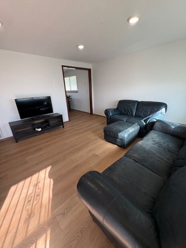 332 S 200 W St Unit Emery Duplex #2