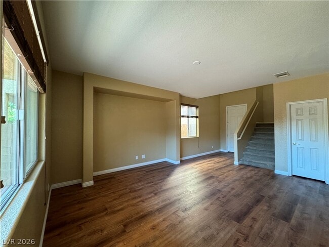 9053 Wine Cellar Ave