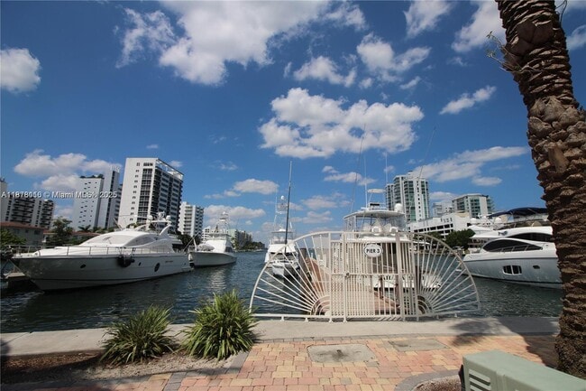 Photo - 7910 Harbor Island Dr Unidad 1004