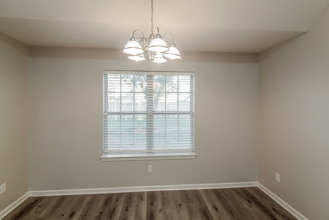 7338 Lee Ann Dr