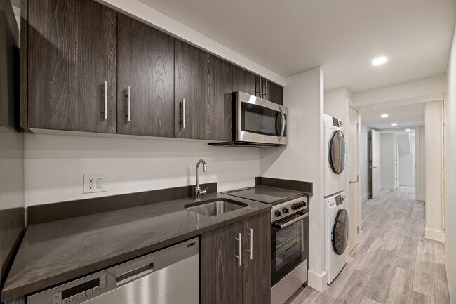 Photo - 163 Ludlow St Unit GE