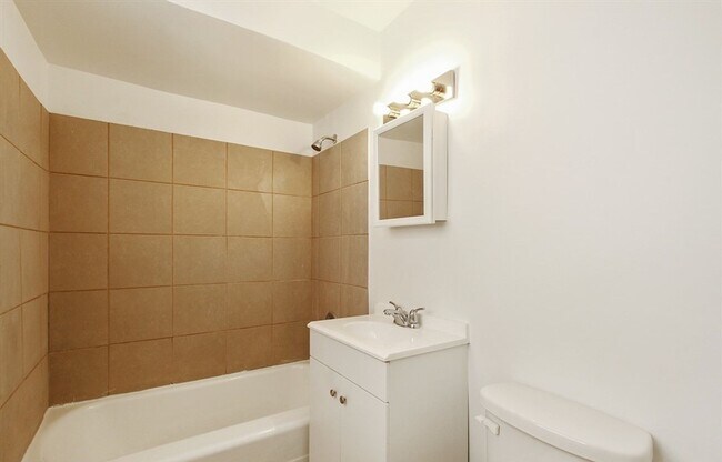 Photo - 11143 S Dr Martin Luther King Jr Dr Chicago, IL 60628