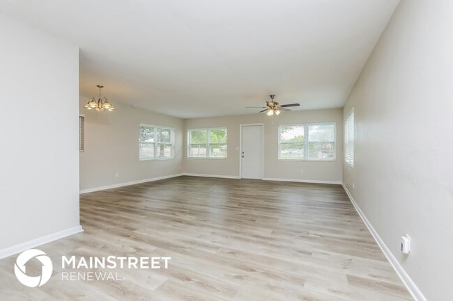 Photo - 5730 Oleander Dr