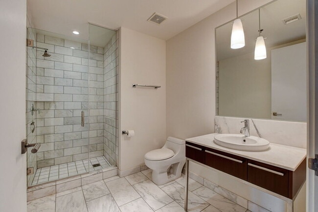 Photo - 4471 Dean Martin Dr Unit 3507