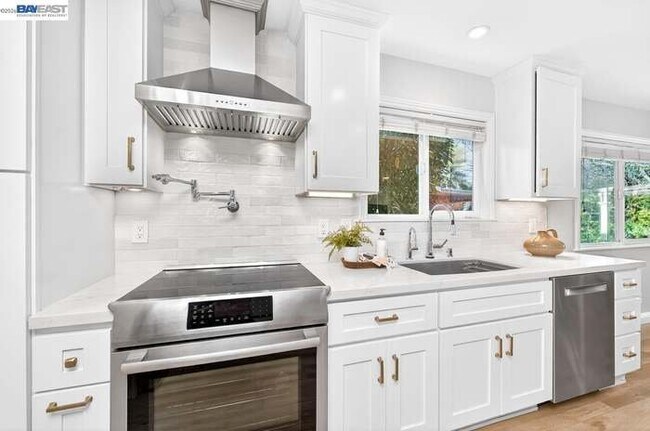 Photo - 4127 Alvarado St