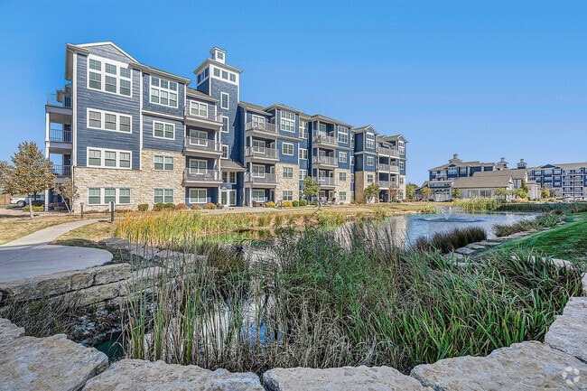 Building Photo - Village West Rental