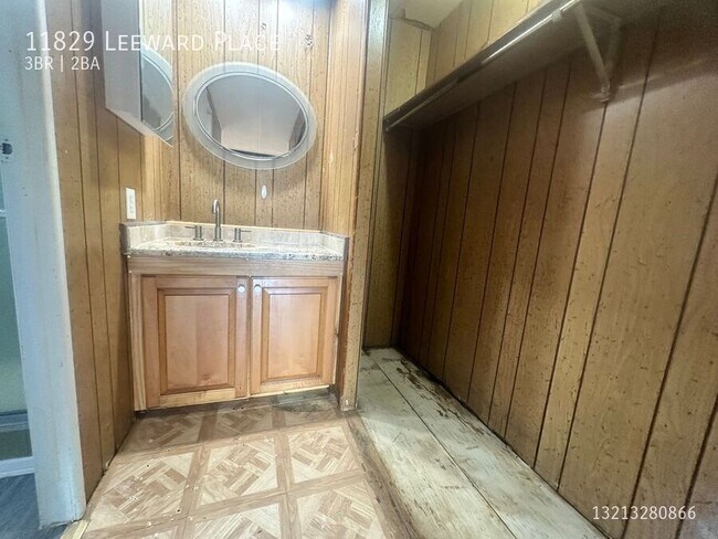 Photo - 11829 Leeward Pl
