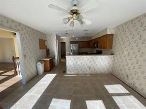 Photo - 447 Guilford Cir