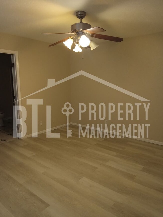 Photo - Three Bedroom House