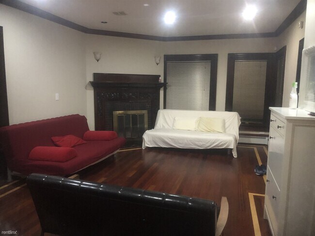 Photo - 6 br, 4 bath Condo - 9 Francis St Apt 2E L... Unit Apt 2E