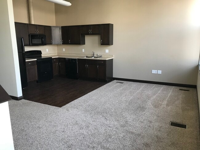 Photo - Ellis Urban Lofts