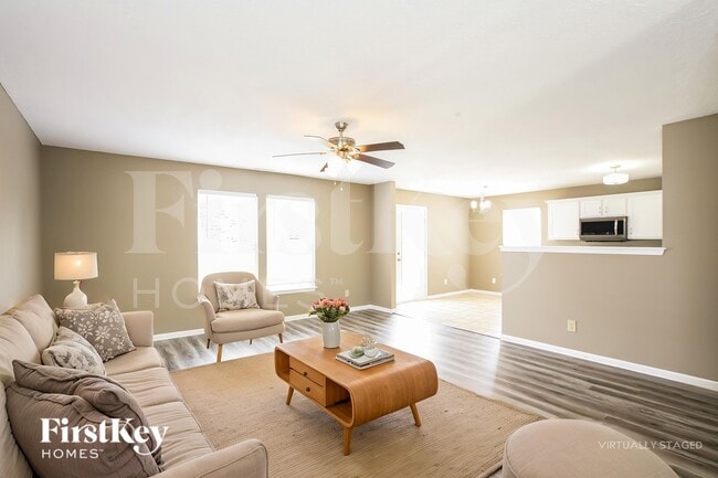 Photo - 15498 Border Dr