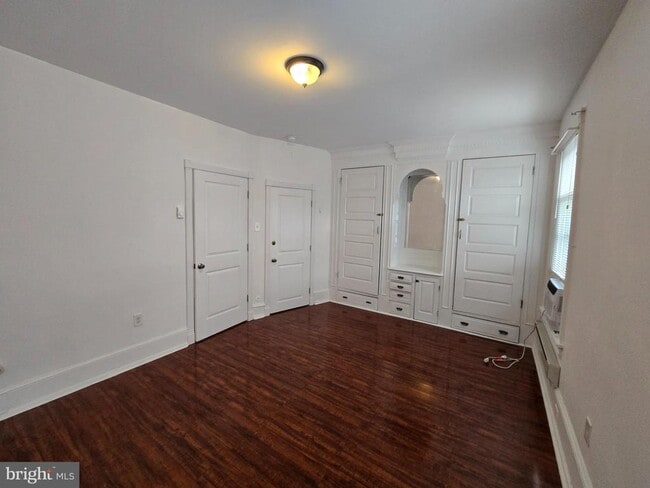 Photo - 4354 Manayunk Ave