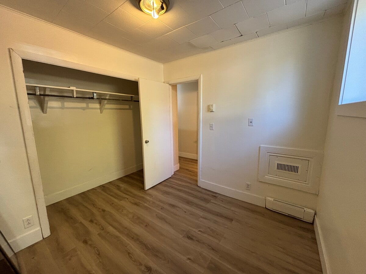 Photo - 1 Bedroom Apartment Available Immediately Unit 1