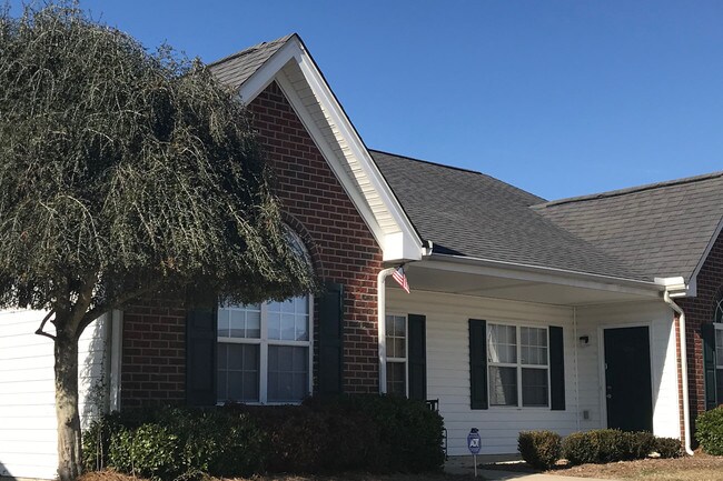 Photo - Hampton Village Rocky Mount