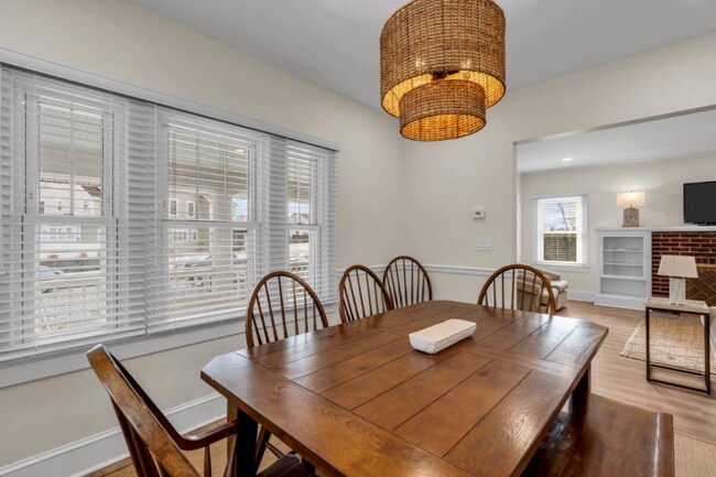 Photo - 105 Fifth Ave