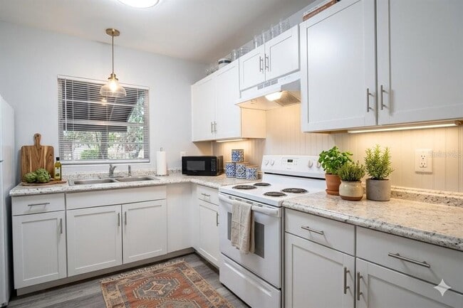 Photo - 3826 NW 14th Pl