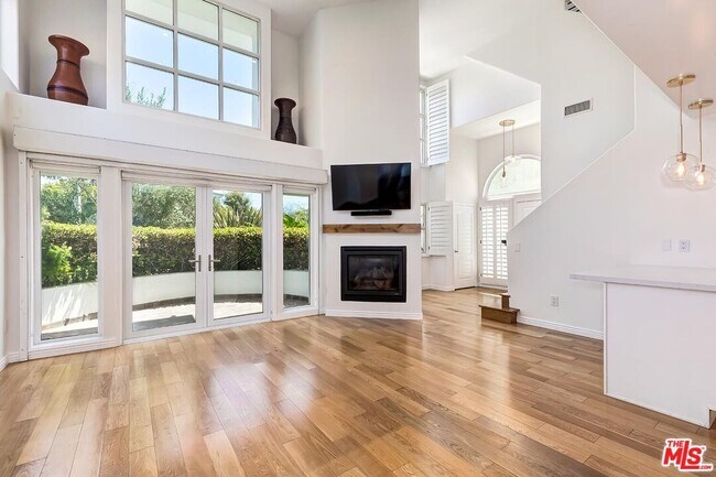 Photo - 1248 24th St Condo Unit 1