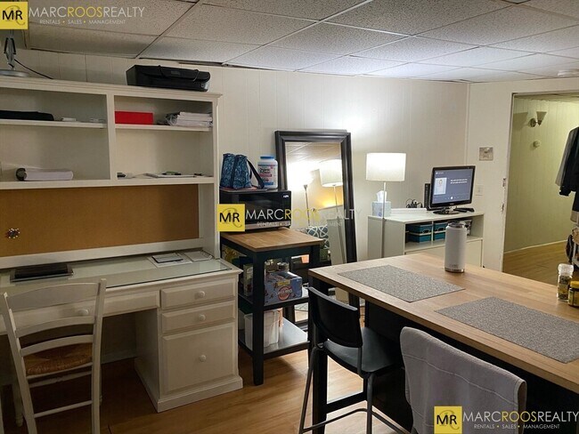 Photo - 172 Marlborough St