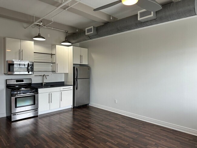 5 Shore Loft at Bay Shore