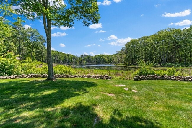 Photo - 26 Longmeadow Dr