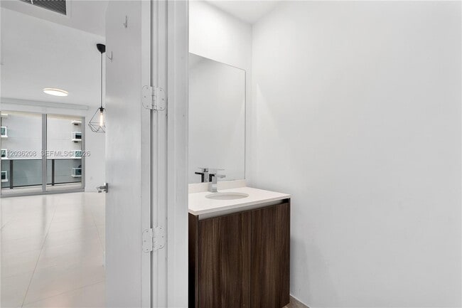 Photo - 488 NE 18th St Unit 1805