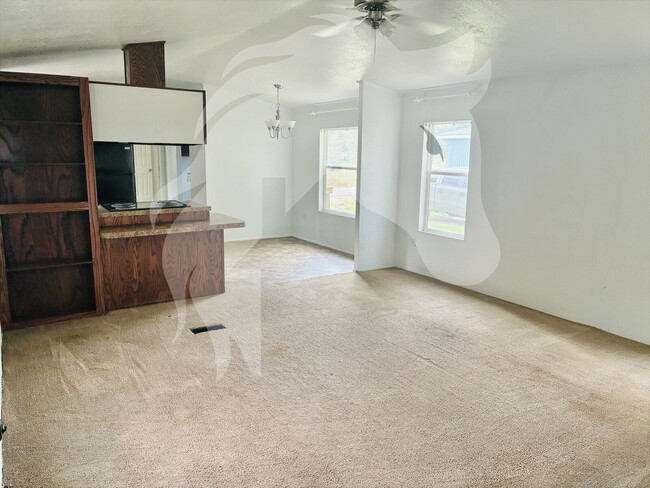Photo - "Spacious 3-Bed Oasis with 2 Full Baths in the Heart of Woodward!" Unit 20