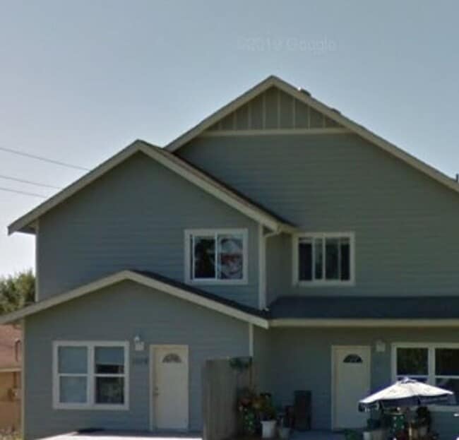 Building Photo - Racine Street 2609/ 2611 Unit 2609 Racine St. Rental