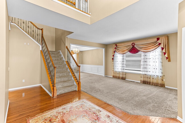 Photo - 49896 Parkside Dr