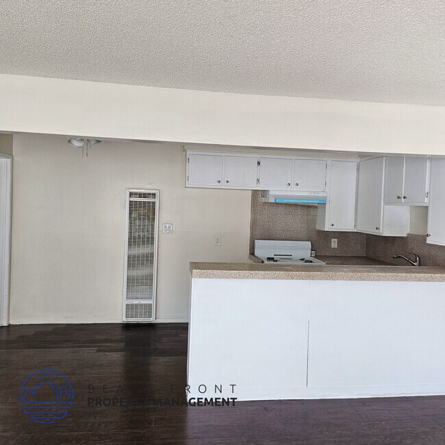 Photo - 308 N. Stepney St.