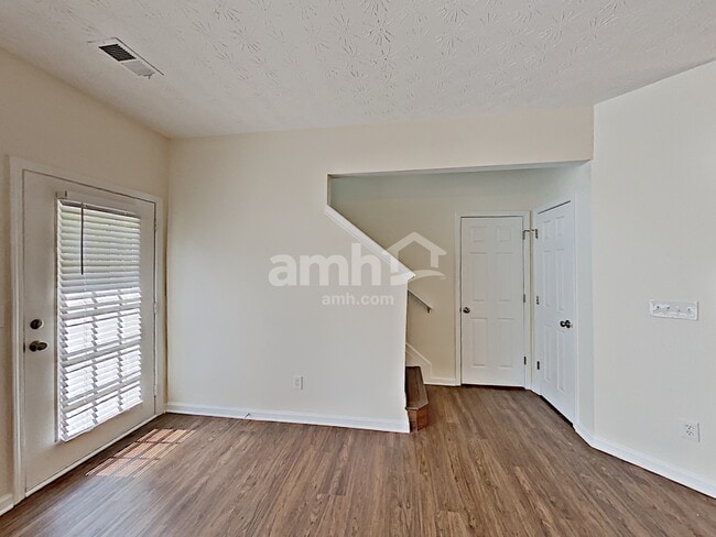 Photo - 3917 Abernathy Farm Way