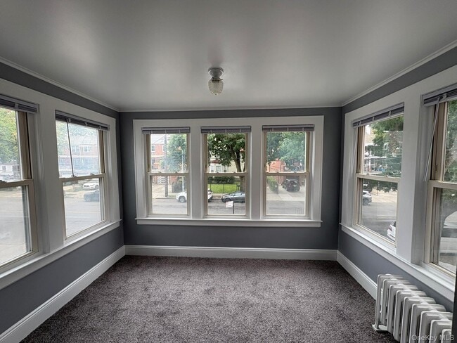 Building Photo - 147-35 41st Ave Unit 2 Rental