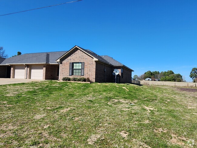 Building Photo - 13380 Country Meadow Ln Unit 13380 Country Meadow Ln Rental