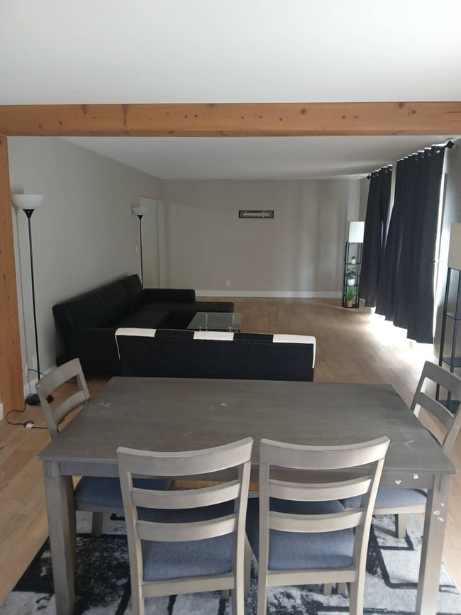 Photo - Spacious Furnished Condo Located in Sylvan... Unit Condo