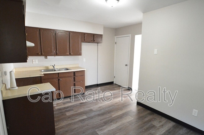 Photo - 397 Barnett Rd