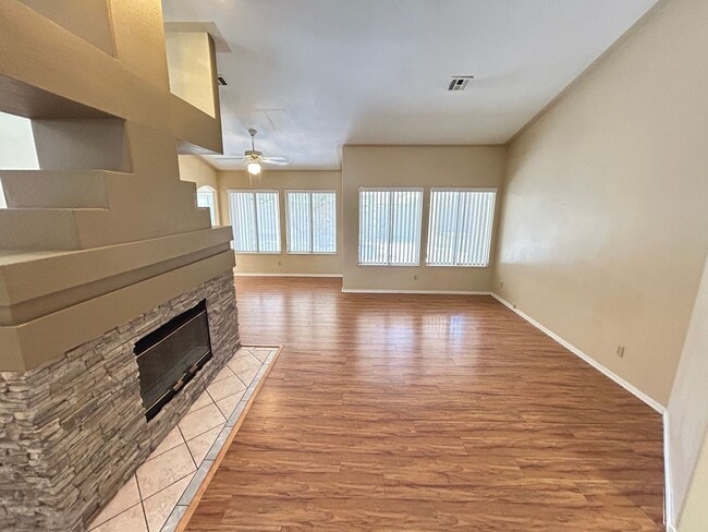 Photo - Beautiful Single Story 3Bed/2Bath Residence located in Centennial Hills/Northwest Area