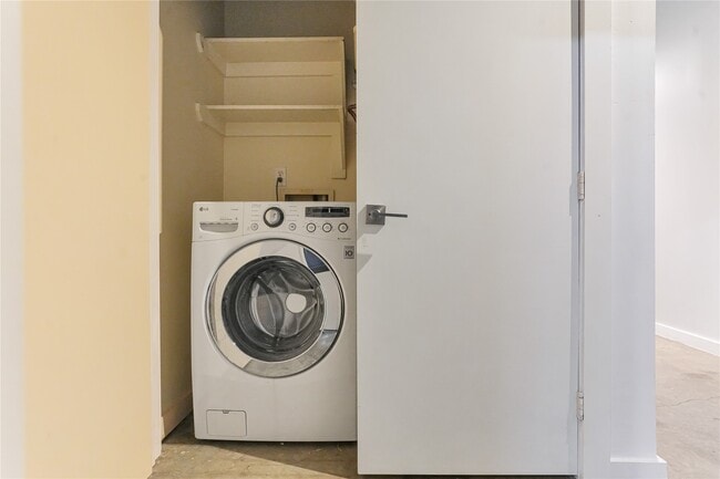 2000 Bagby St Unit 2401