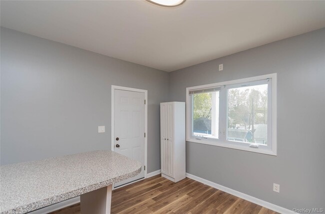 Photo - 15 Taylor Ave