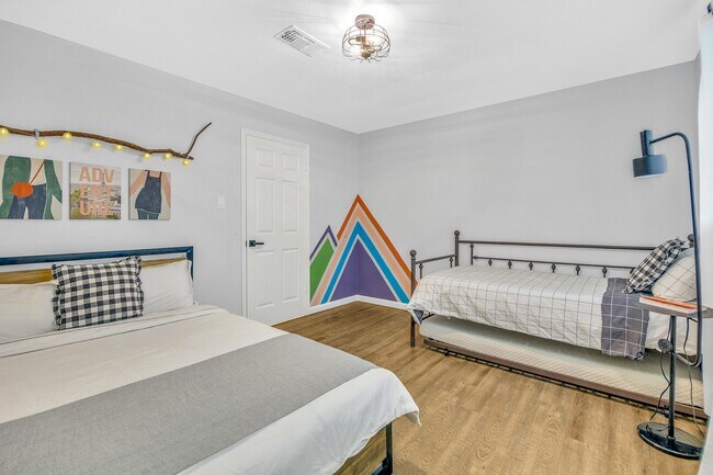 Photo - 13330 Trompilla Ln