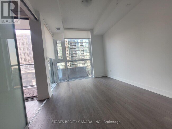 Photo - 5180 Yonge St Unit 710