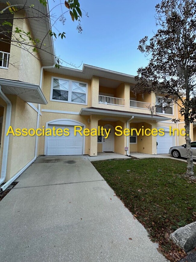 Photo - LOOK! Hot on the market! Spacious 2 bedroom condo in Mallorca Square! LOOK!