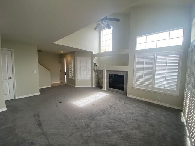 Photo - 1419 Red Mountain Dr