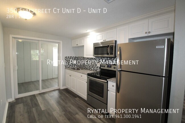 Photo - Lovely 2/1 Duplex in Englewood! Unidad D