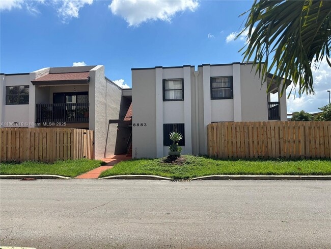 Building Photo - 8883 Fontainebleau Blvd Unit 202 Rental