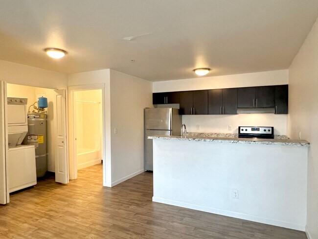 Photo - CORNI01 Unit 308