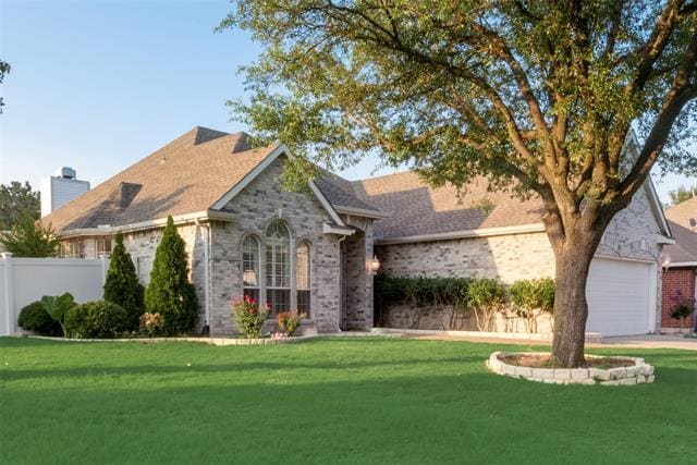 Building Photo - 2309 Kittyhawk Dr