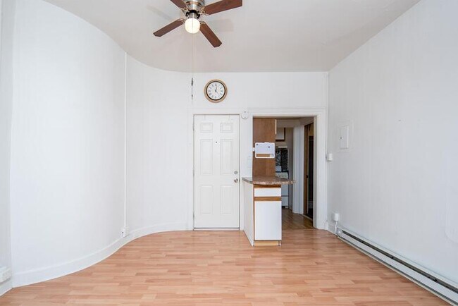 Photo - 236 Saratoga St