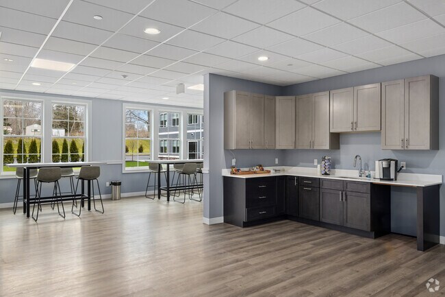 Firelite Commons- Kitchen and Lounge Area